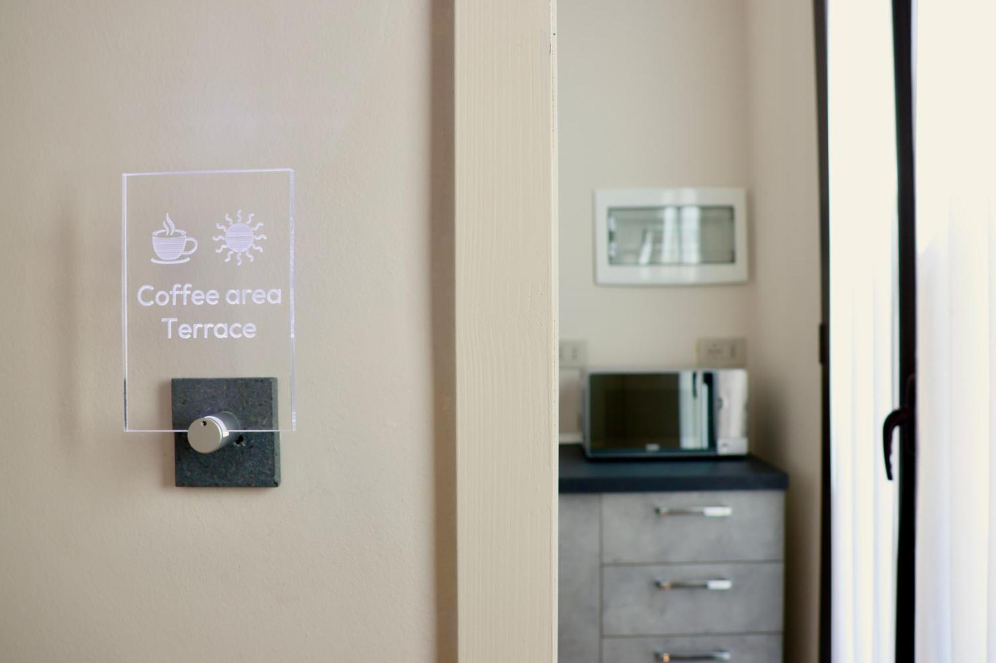 Holiday Lux Boutique Room CTA Exterior foto