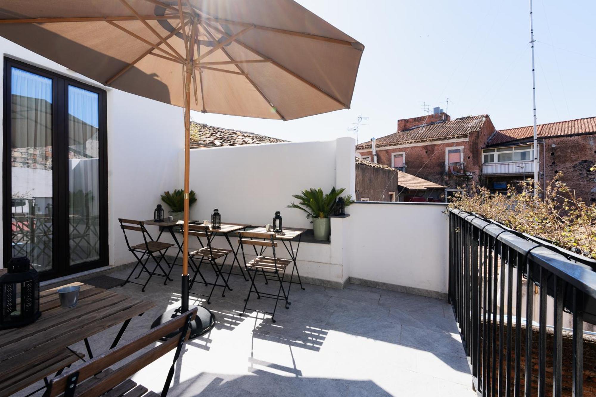 Holiday Lux Boutique Room CTA Exterior foto