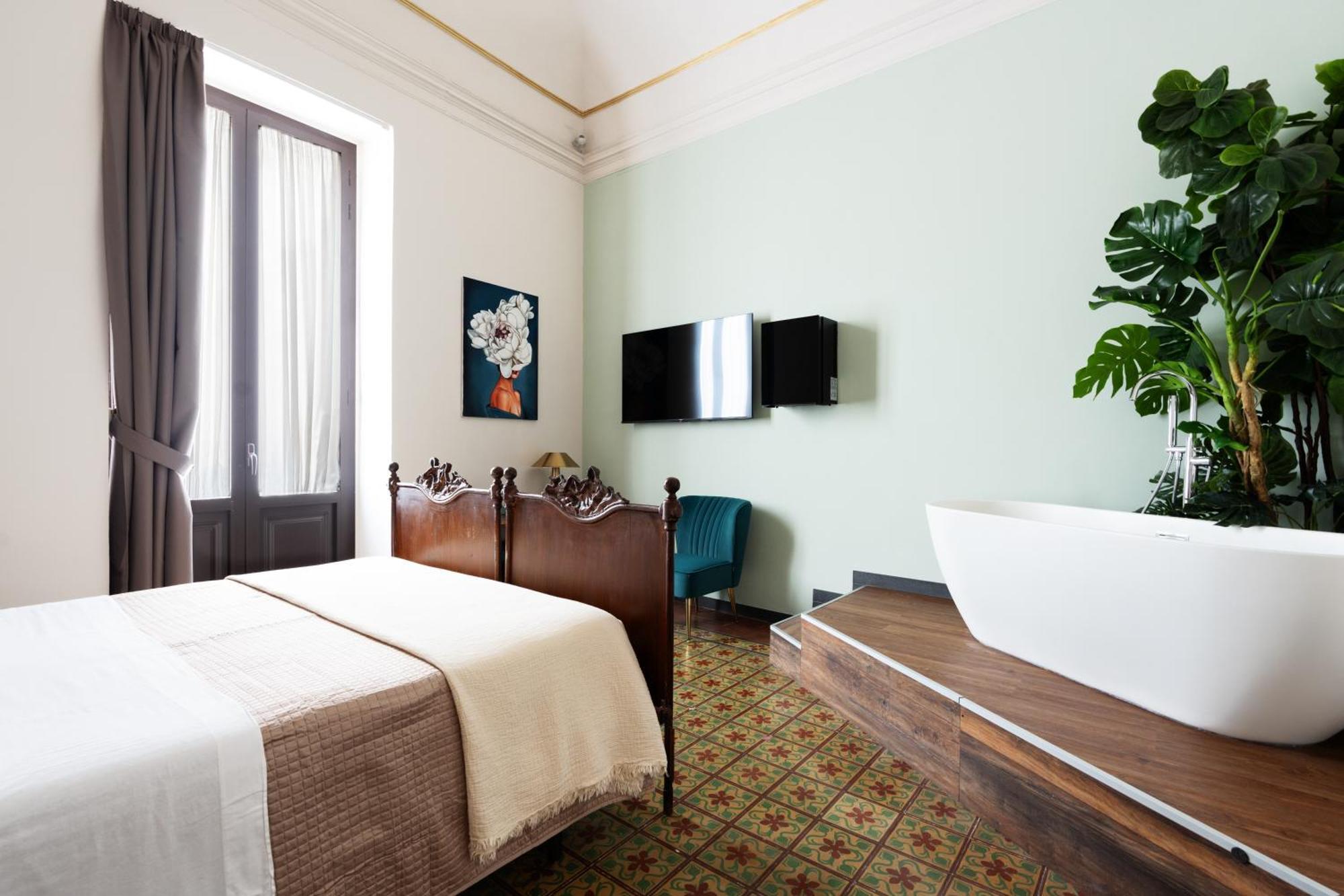 Holiday Lux Boutique Room CTA Exterior foto