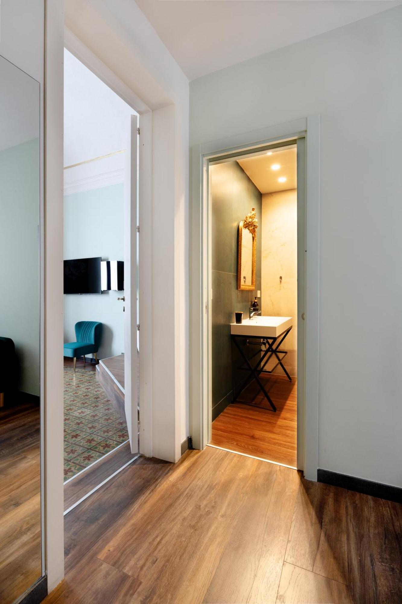 Holiday Lux Boutique Room CTA Exterior foto