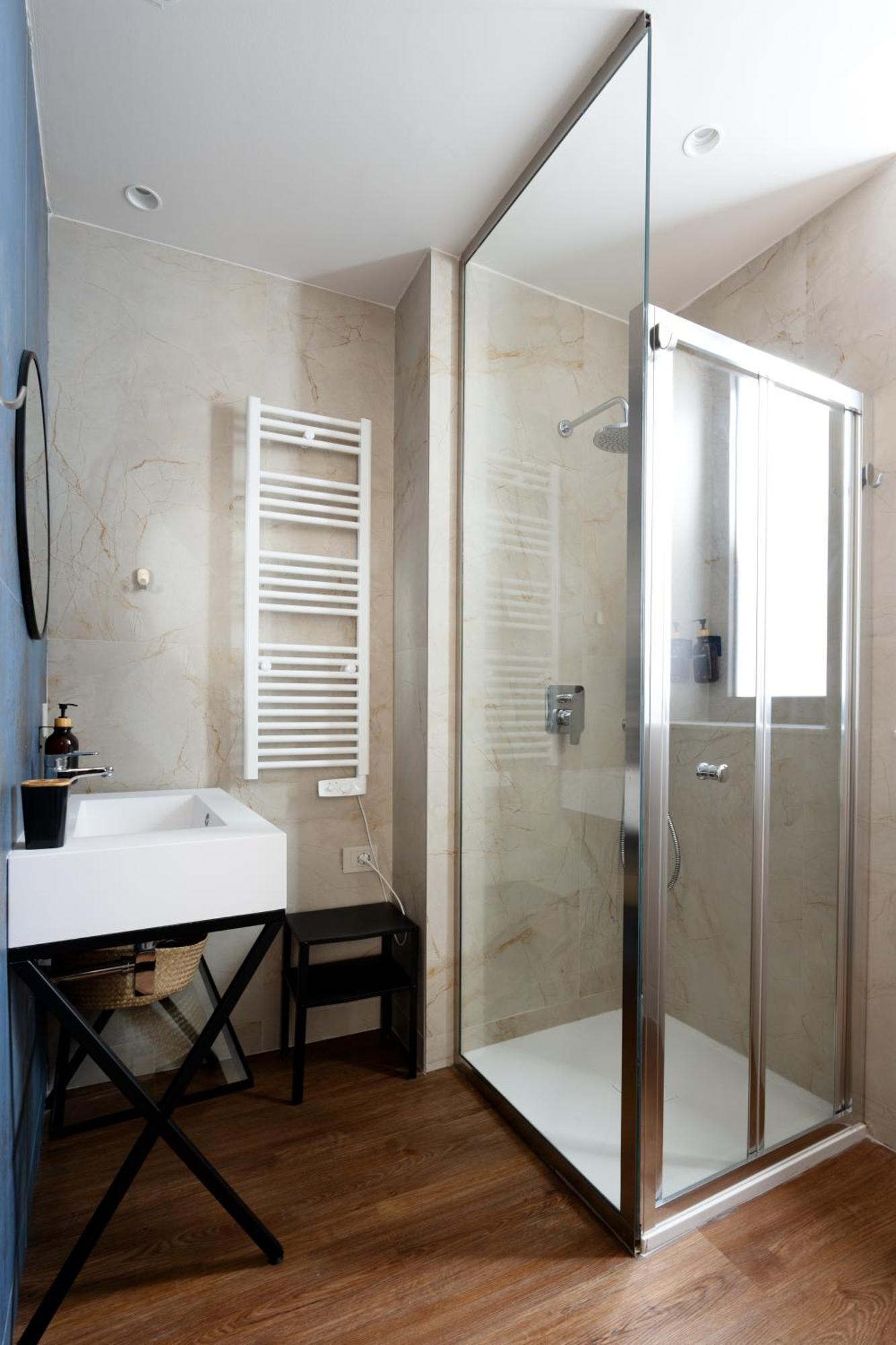 Holiday Lux Boutique Room CTA Exterior foto